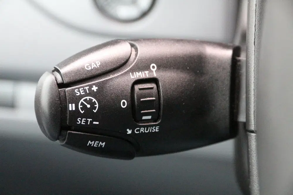 Opel Vivaro 2.0 CDTI uit 2019, foto 12