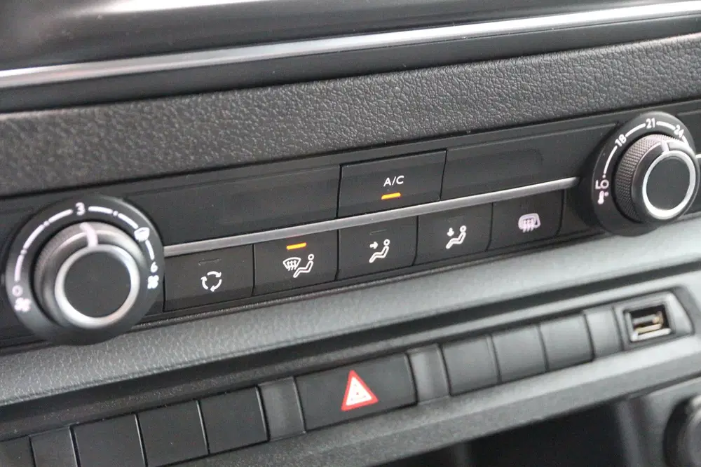 Opel Vivaro 2.0 CDTI uit 2019, foto 13