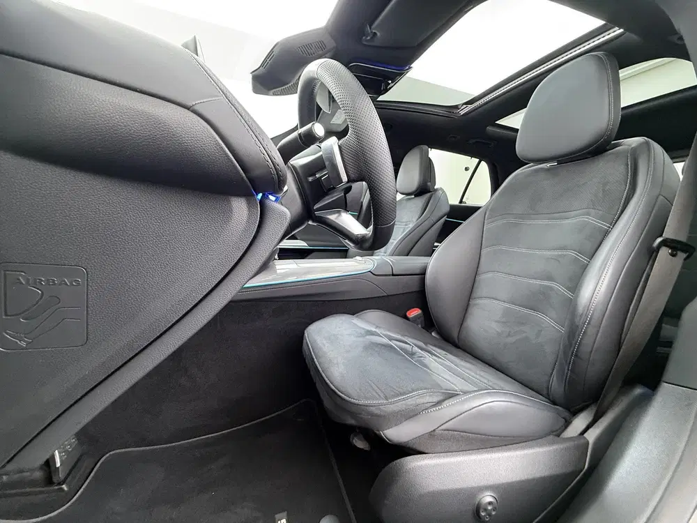 Mercedes-Benz E-Klasse 300 e Sport Edition uit 2025, foto 4