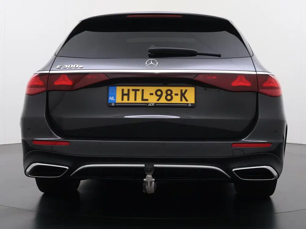 Mercedes-Benz E-Klasse 300 e Sport Edition uit 2025, foto 7