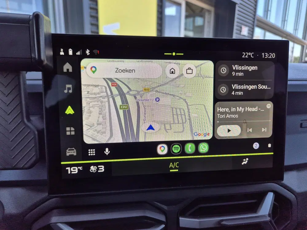 Dacia Duster 1.6 Hybrid 140 Journey Camera uit 2025, foto 15