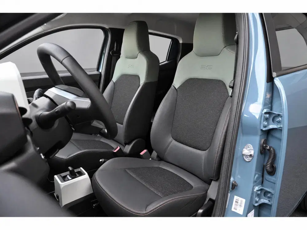 Dacia Spring Extreme 65 26.8 kWh uit 2024, foto 12