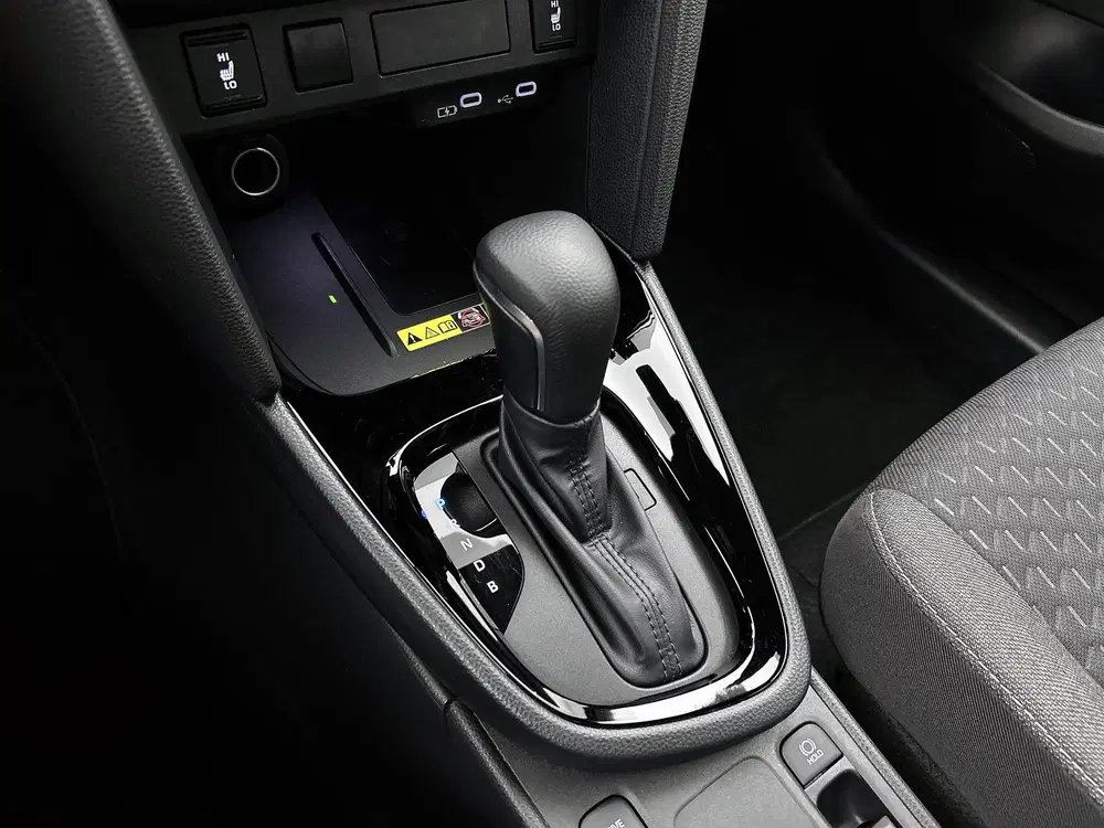 Toyota Yaris Cross 1.5 Hybrid 115 Dynamic Comfort Pack uit 2025, foto 11