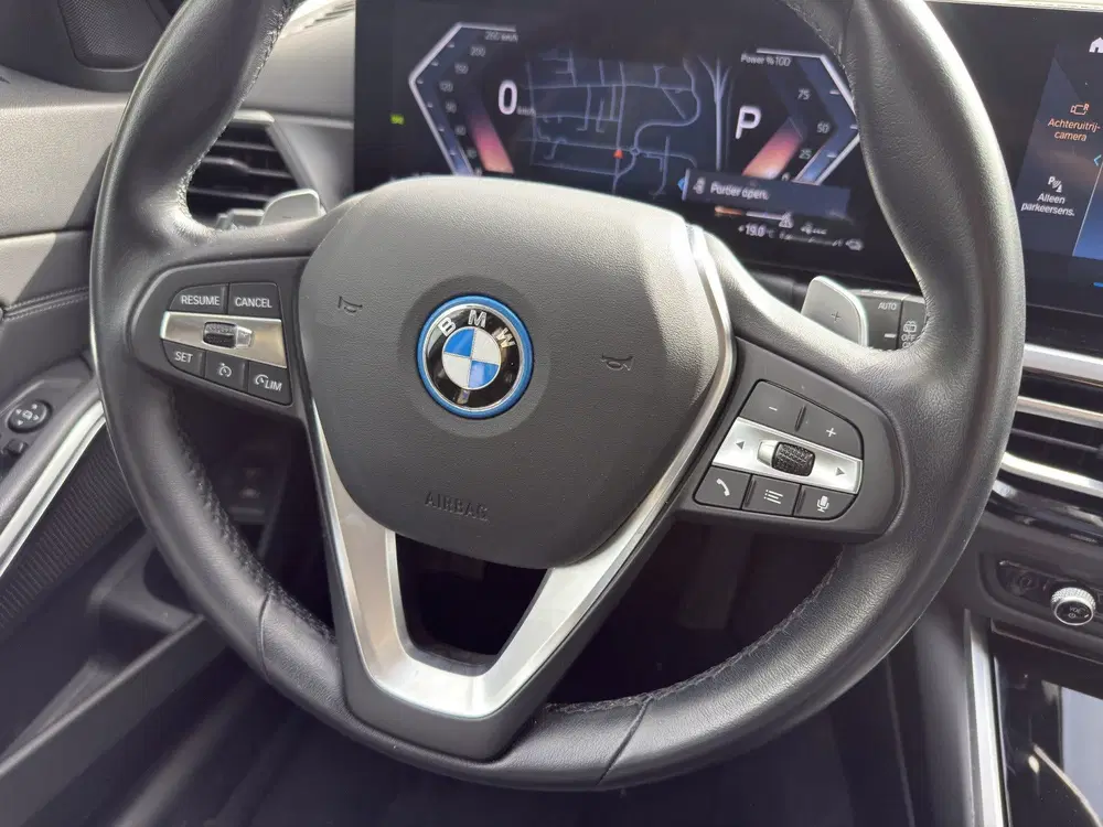 BMW 3-serie 3 Serie Touring 320e uit 2023, foto 11