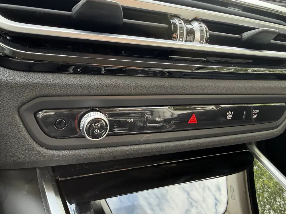 BMW 3-serie 3 Serie Touring 320e uit 2023, foto 15