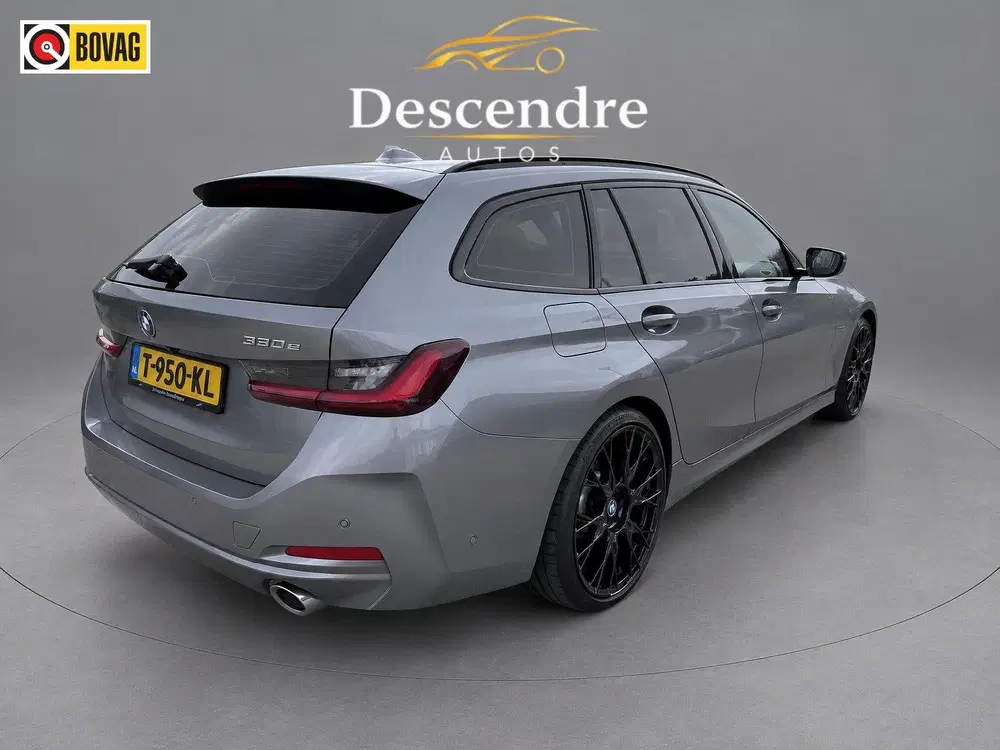 BMW 3-serie 3 Serie Touring 320e uit 2023, foto 6