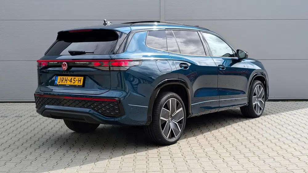 Volkswagen Tayron 1.5 eHybrid 204pk DSG R-Line Edition uit 2026, foto 2