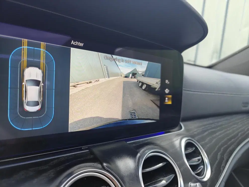 Mercedes-Benz E-Klasse Mercedes E-klasse 220 d AMG Line uit 2021, foto 15