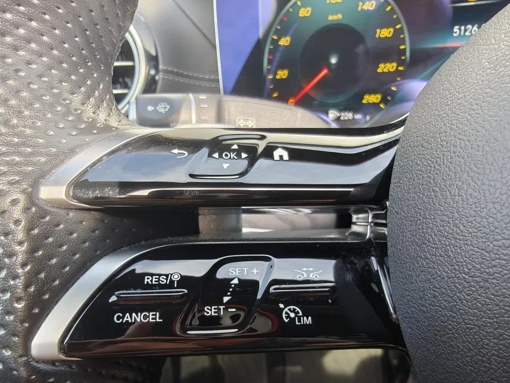 Mercedes-Benz E-Klasse Mercedes E-klasse 220 d AMG Line uit 2021, foto 8