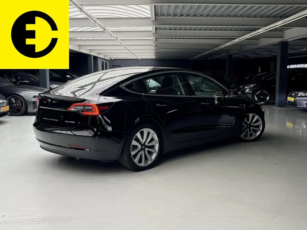 Tesla Model 3 Long Range AWD 75 kWh uit 2019, foto 13