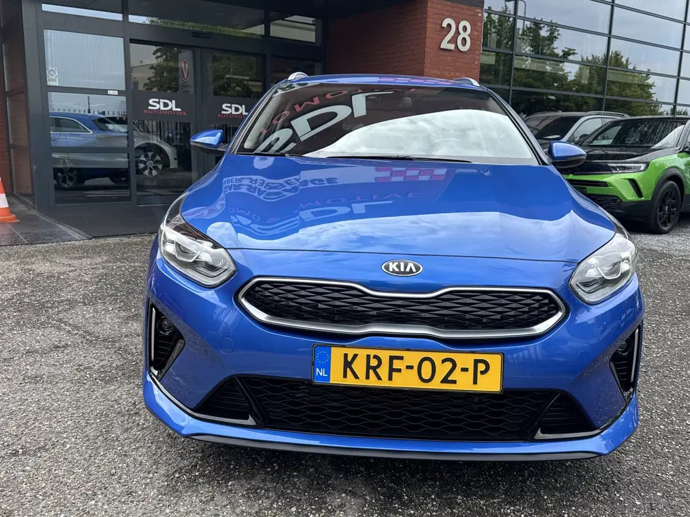 Kia Ceed 1.6 GDI PHEV DynamicPlusLine uit 2021, foto 7