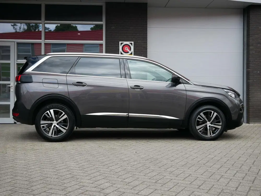Peugeot 5008 1.2 PureTech GT-Line Automaat uit 2020, foto 12