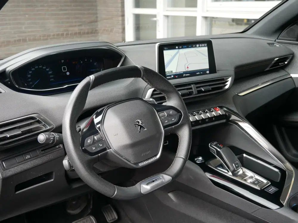 Peugeot 5008 1.2 PureTech GT-Line Automaat uit 2020, foto 4