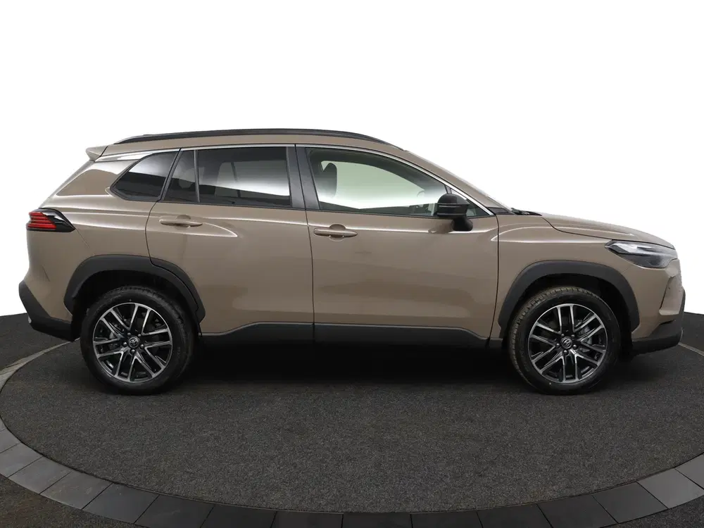 Toyota Corolla Cross Hybrid 140 Dynamic uit 2026, foto 13