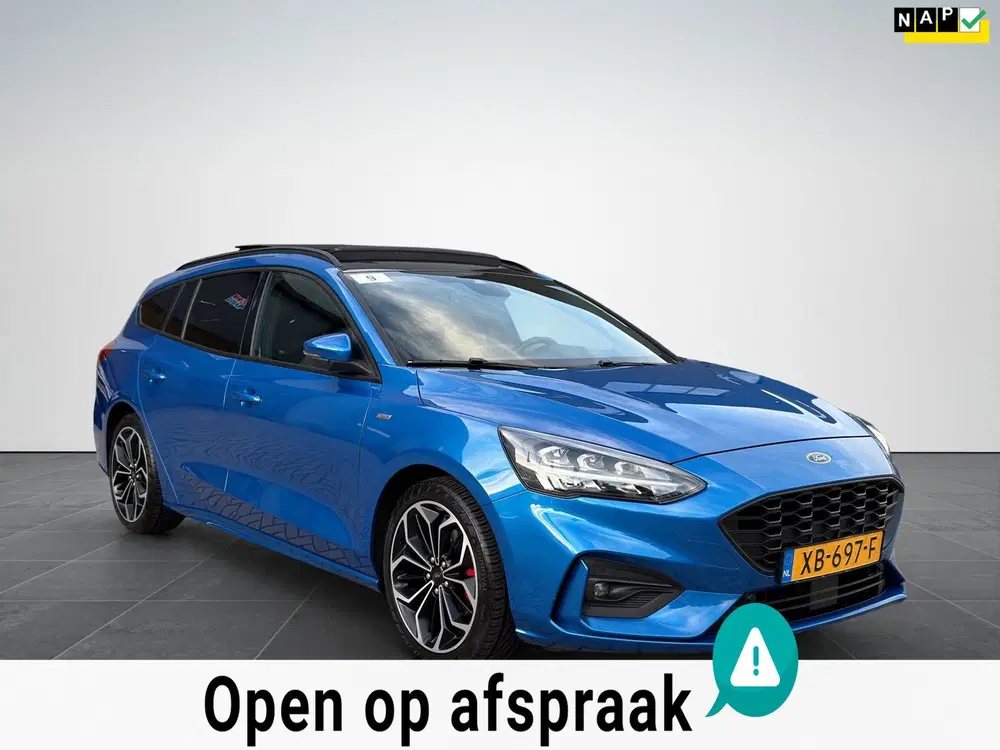 Ford Focus 1.0 EcoBoost ST Line Pano uit 2019