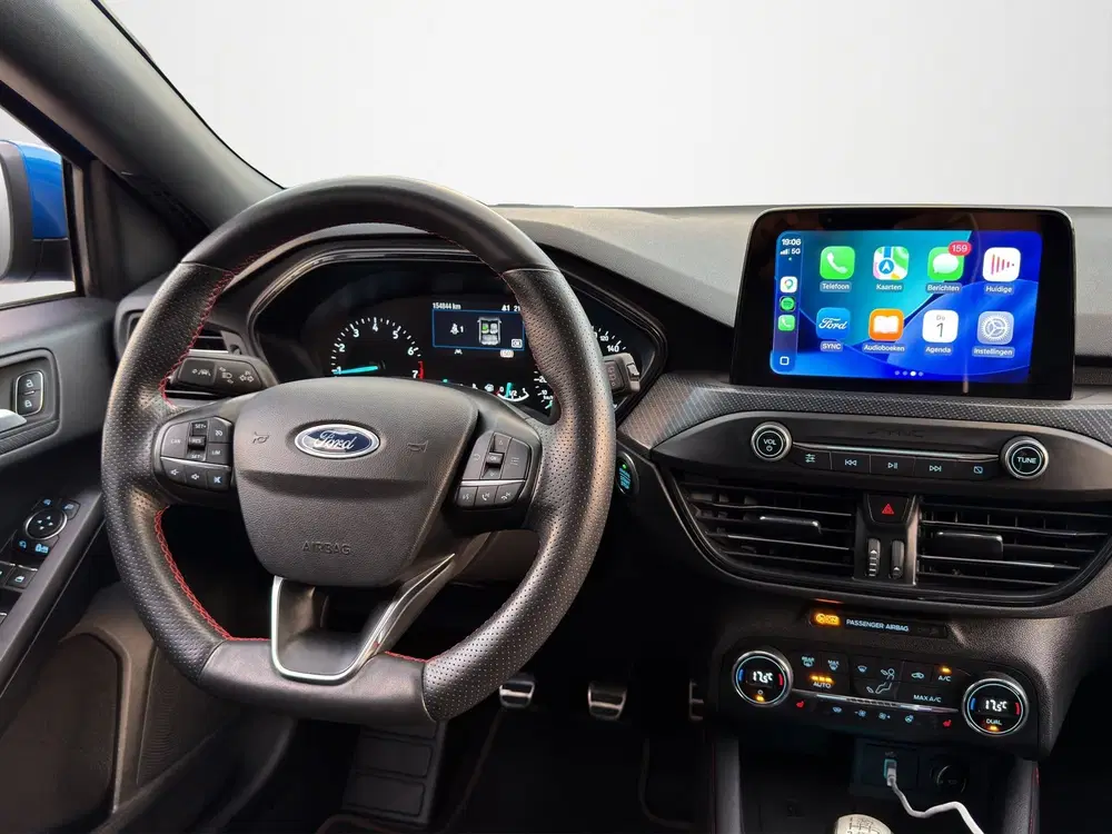 Ford Focus 1.0 EcoBoost ST Line Pano uit 2019, foto 3