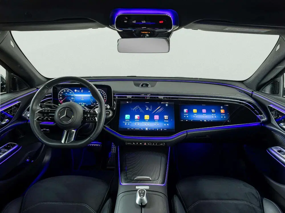 Mercedes-Benz E-Klasse 300 e Sport Edition uit 2025, foto 13