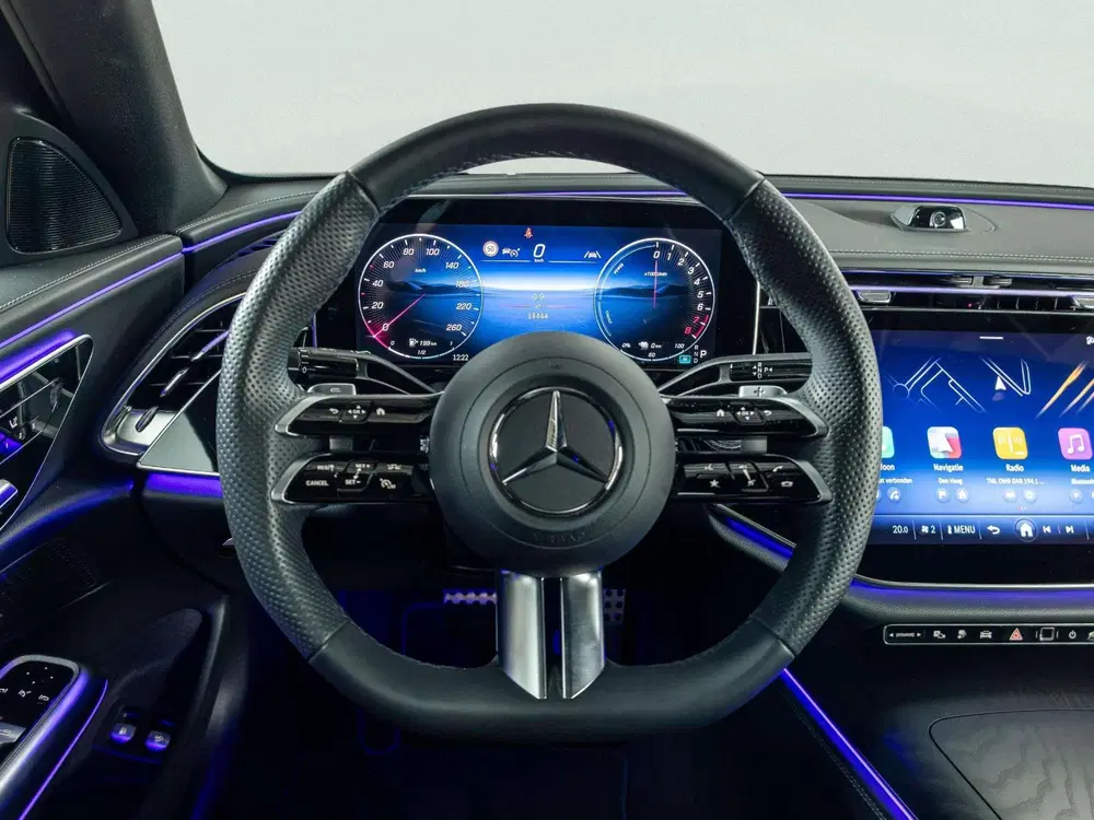 Mercedes-Benz E-Klasse 300 e Sport Edition uit 2025, foto 14