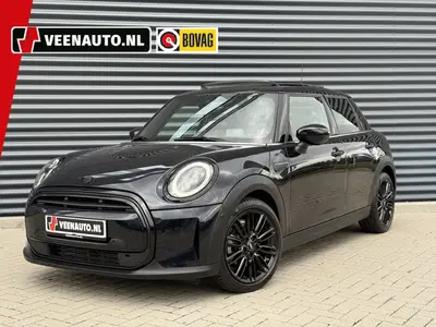 Mini Cooper 1.5 Cooper Yours Pano uit 2023
