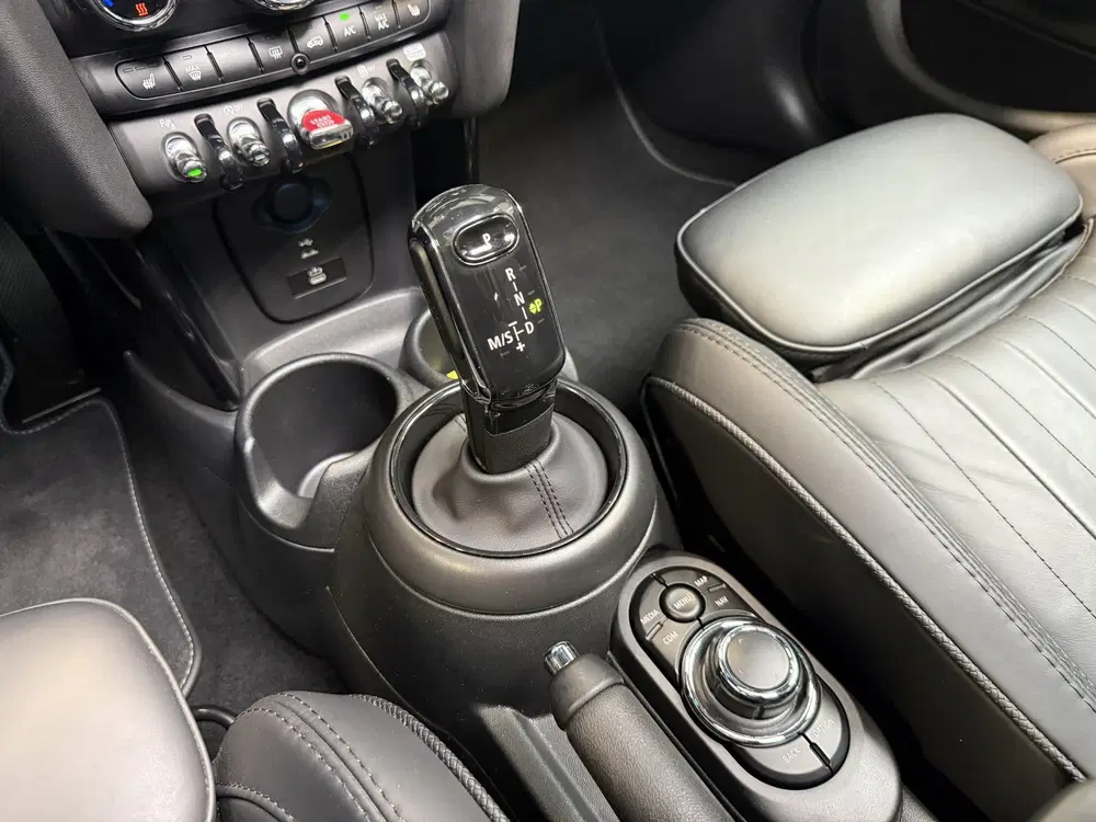 Mini Cooper 1.5 Cooper Yours Pano uit 2023, foto 10