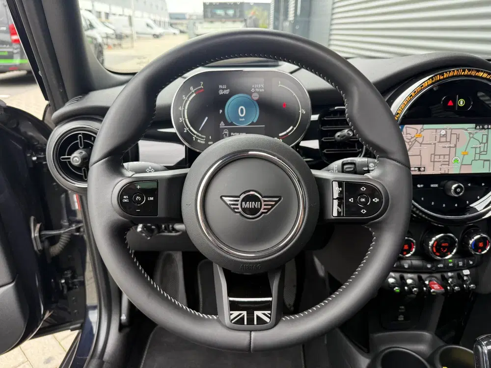 Mini Cooper 1.5 Cooper Yours Pano uit 2023, foto 11