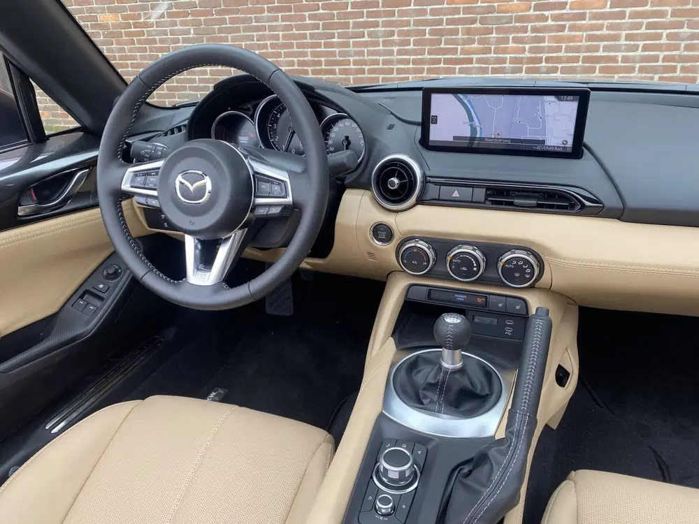 Mazda MX-5 1.5 SkyActiv-G 132 Kazari (bj 2026) uit 2026, foto 15
