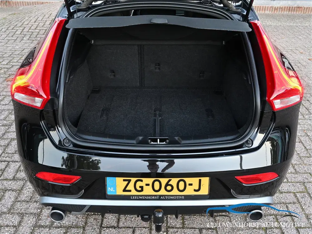 Volvo V40 1.5 T3 Polar+ Sport uit 2019, foto 12