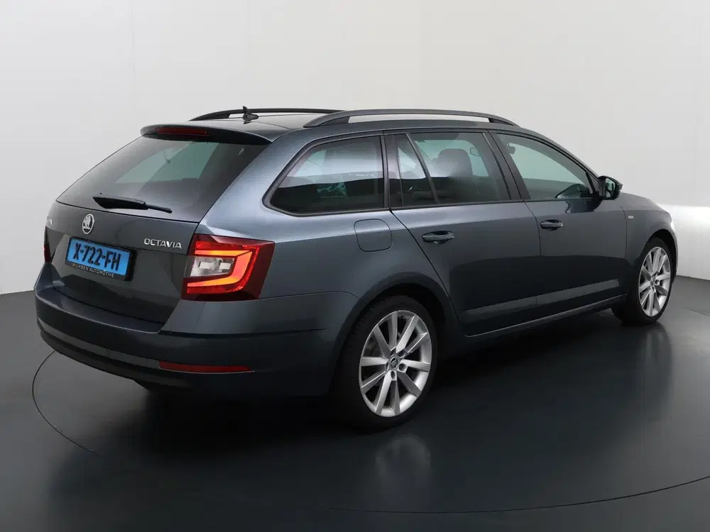 Skoda Octavia 2.0 TDI Greentech Style Business TAXI uit 2019, foto 4