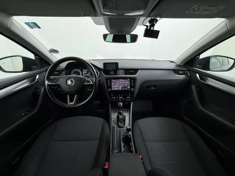 Skoda Octavia 2.0 TDI Greentech Style Business TAXI uit 2019, foto 8