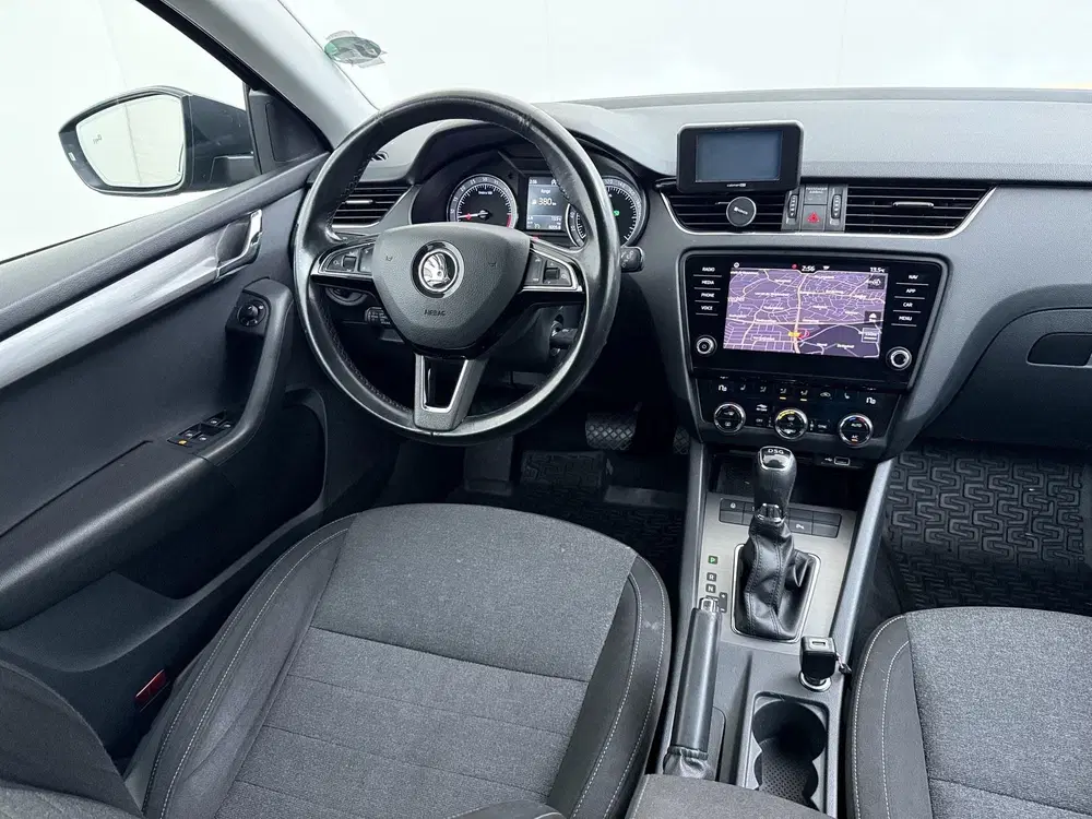 Skoda Octavia 2.0 TDI Greentech Style Business TAXI uit 2019, foto 9