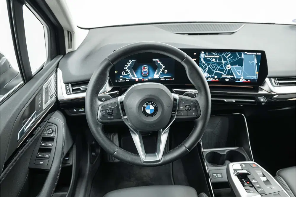 BMW 2-serie Active Tourer 218i Luxury Line Automaat uit 2023, foto 3
