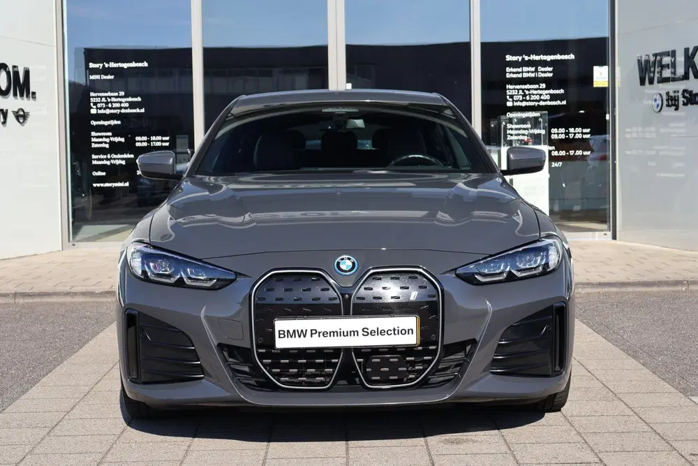 BMW i4 eDrive40 High Executive M Sport uit 2023, foto 3