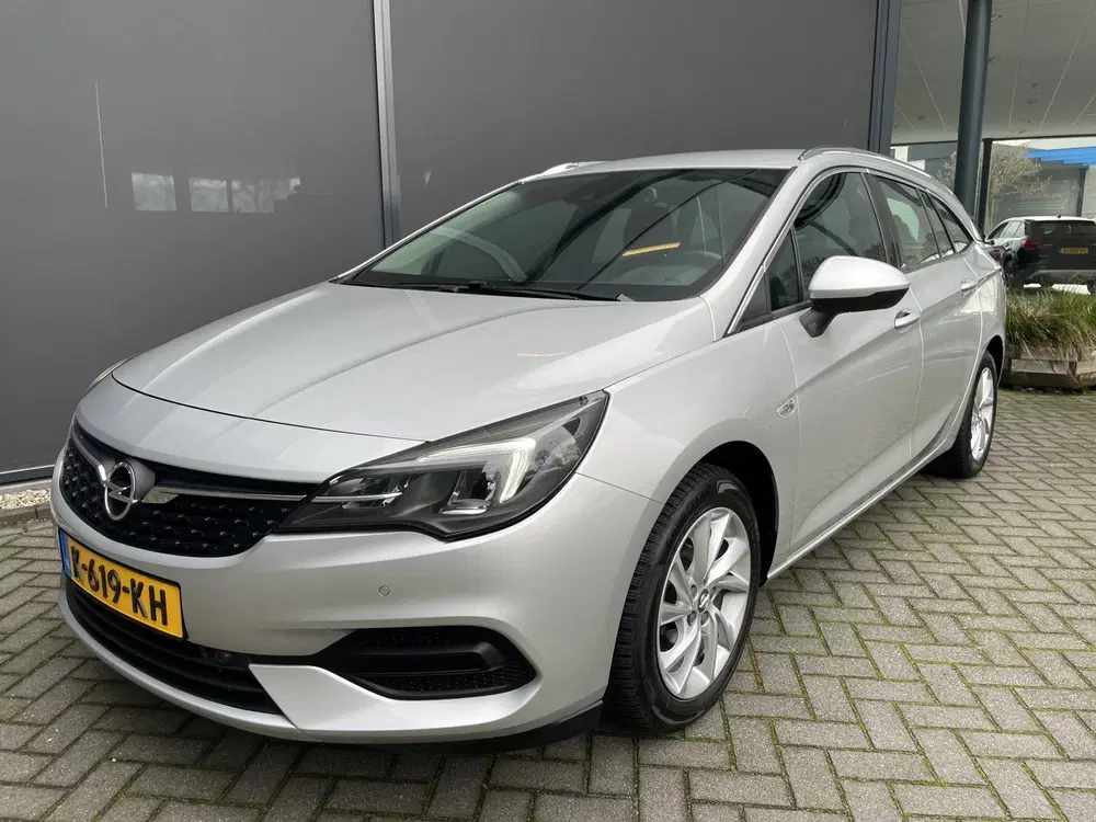 Opel Astra 1.2 Business Elegance Airco uit 2021, foto 2