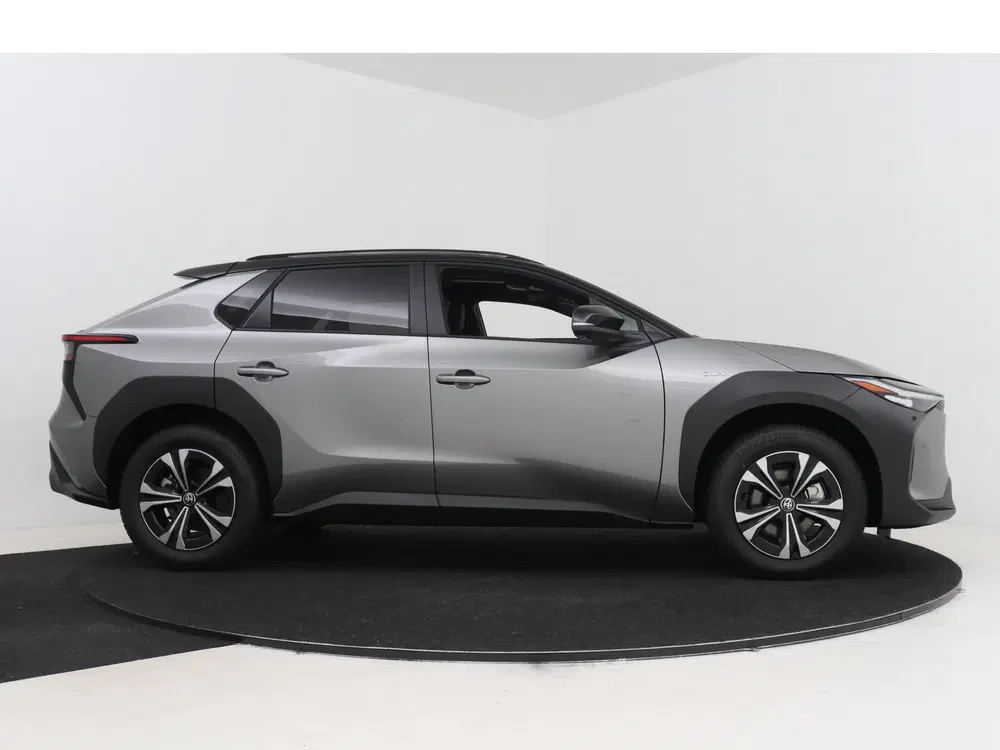 Toyota bZ4X Dynamic 71 kWh uit 2026, foto 14