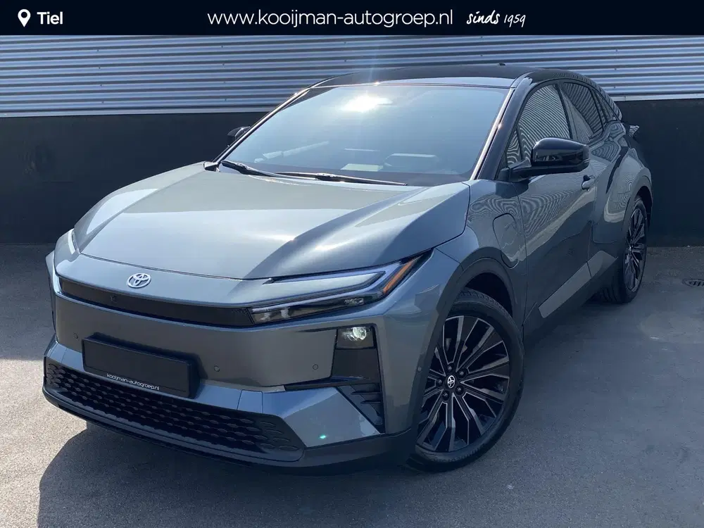 Toyota C-HR (WLTP) 507 km Executive AWD 77 uit 2026