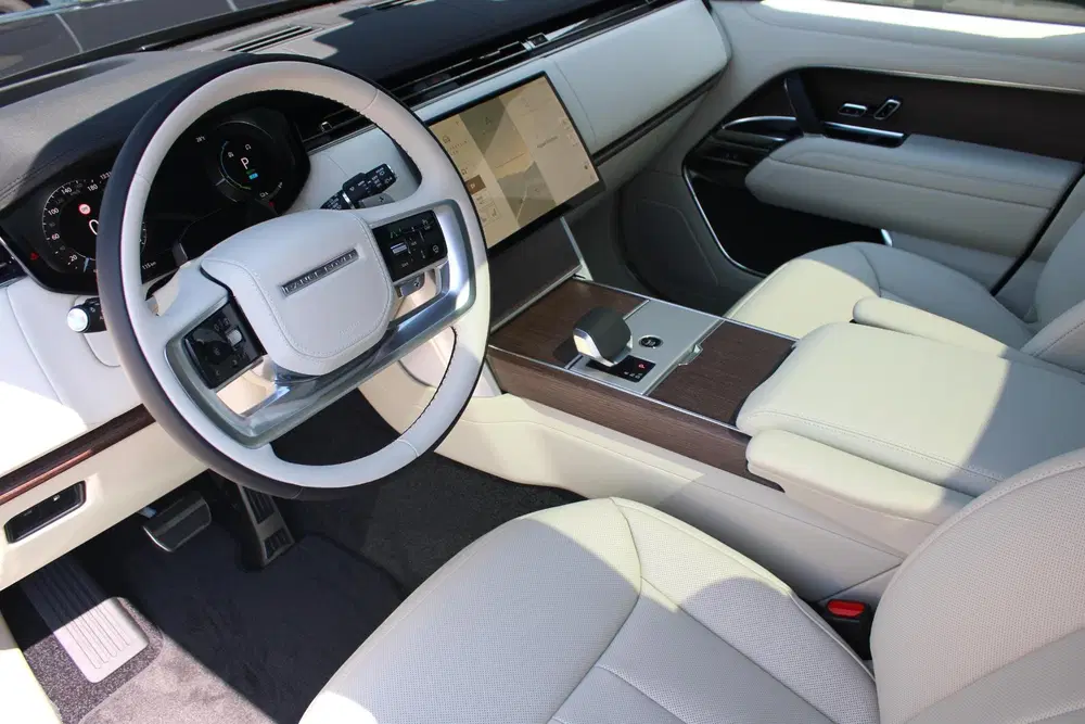 Land Rover Range Rover P460e SWB HSE uit 2026, foto 4