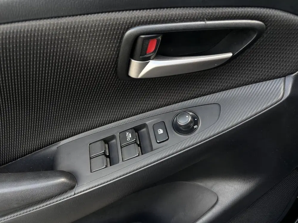 Mazda 2 1.5 Skyactiv-G Cruise Carplay Stoelverwarm uit 2021, foto 15