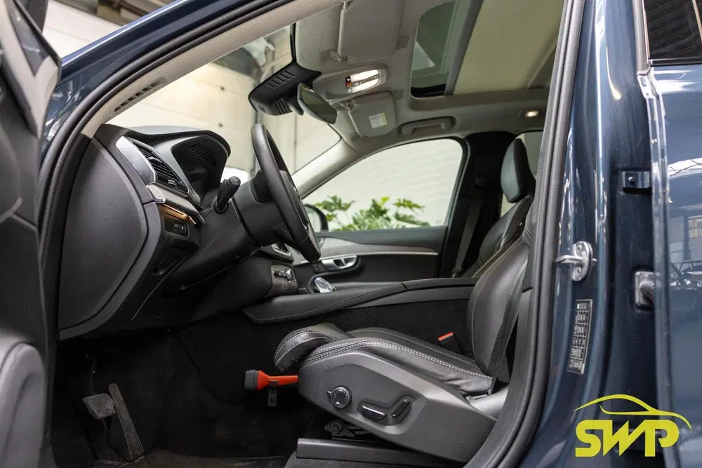 Volvo XC90 2.0 T8 Recharge AWD Ultimate Dark uit 2024, foto 3