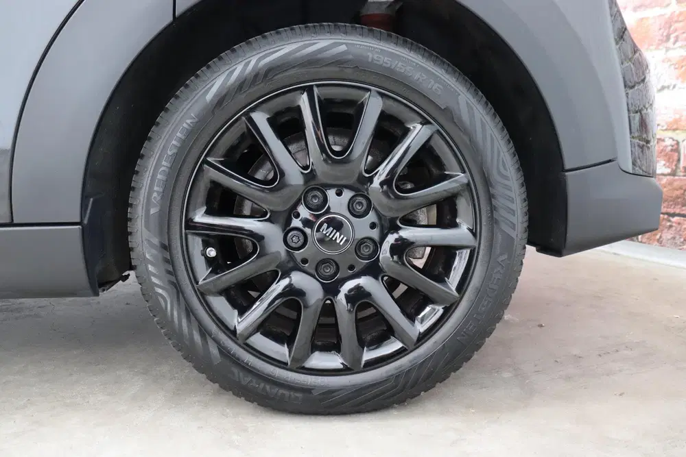 Mini Hatchback Cooper Camden Edition Automaat 5 deurs uit 2023, foto 11