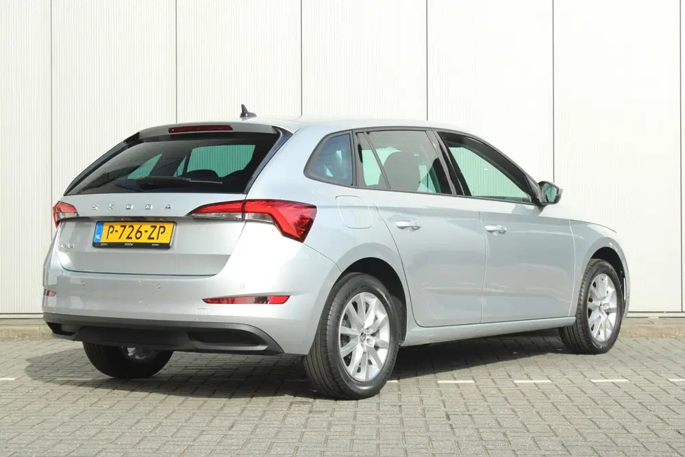 Skoda Scala 1.0 TSI 110pk Ambition uit 2022, foto 2