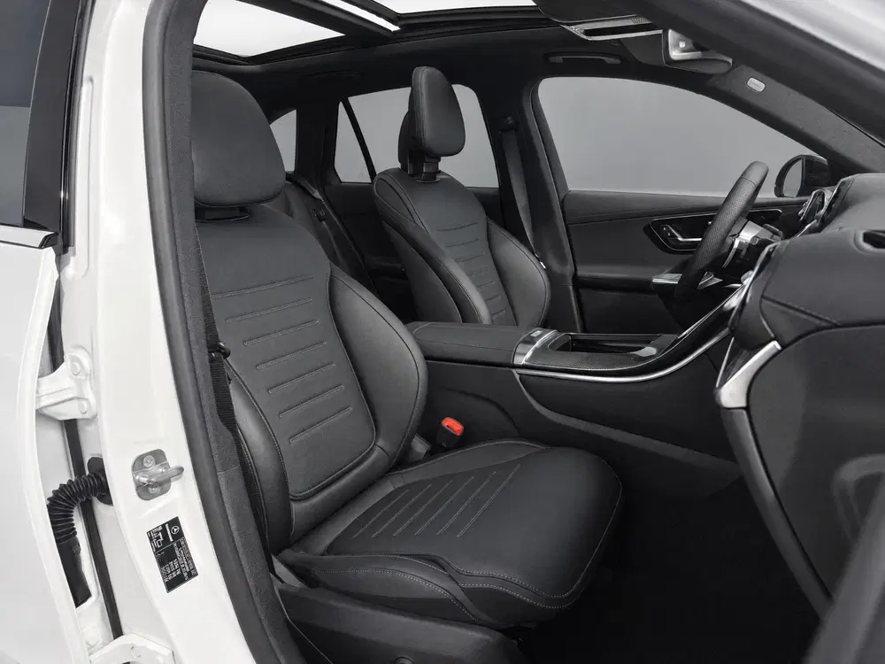 Mercedes-Benz GLC 300e 4MATIC Business Solution AMG uit 2026, foto 7