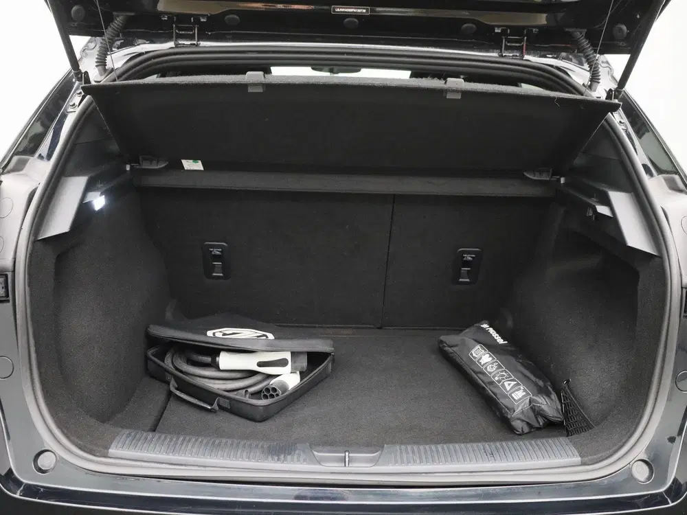 MG MG4 4 Long Range 64kWh Comfort uit 2023, foto 14