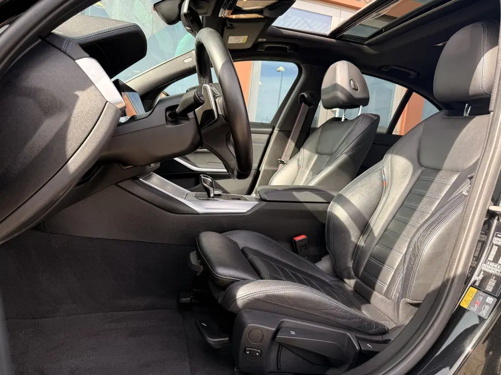 BMW 3-serie 330e M-Sport uit 2021, foto 4