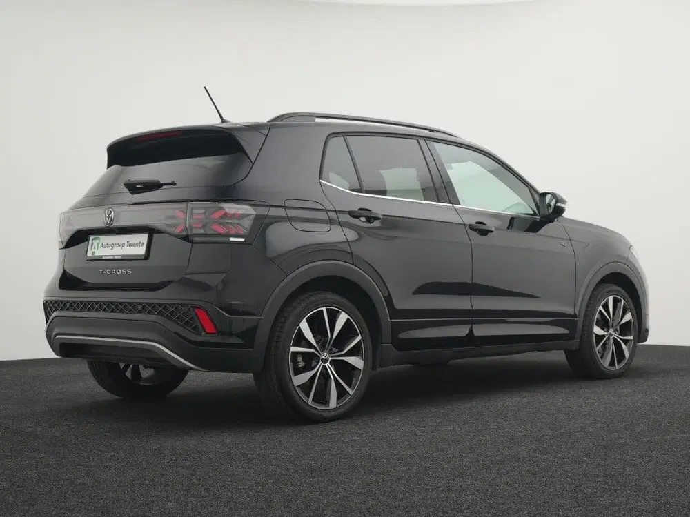 Volkswagen T-Cross 1.0 TSI R-Line uit 2025, foto 2