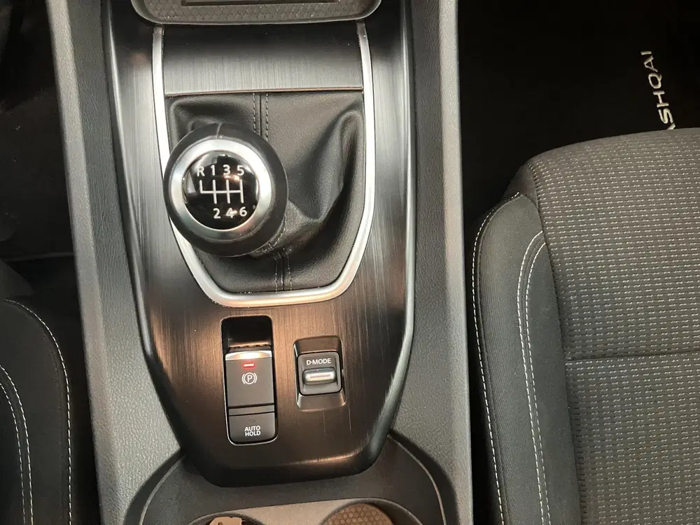Nissan Qashqai 1.3 MHEV Business Access uit 2022, foto 15