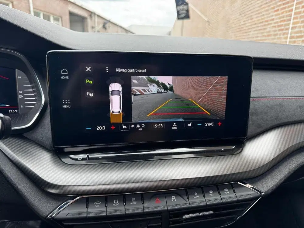 Skoda Octavia 2.0 TSI RS BOMVOLL KEYLESS PANO RIJHULPS uit 2020, foto 10