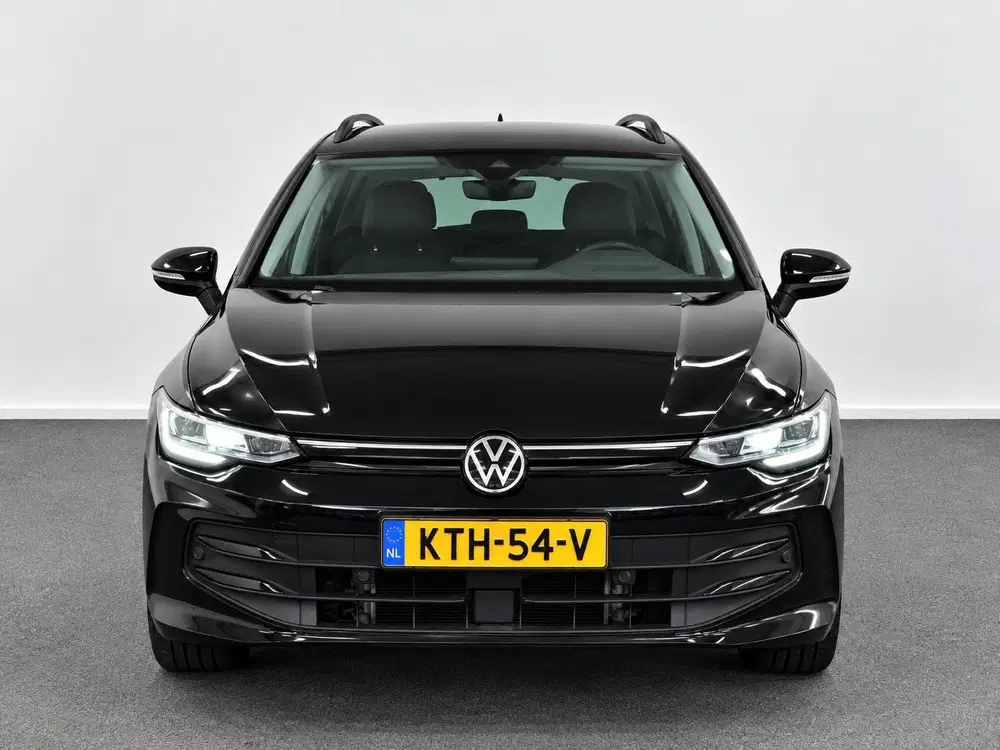 Volkswagen Golf 1.5 eTSI Life DSG Navigatie Apple Ca uit 2025, foto 6