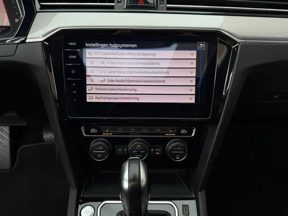 Volkswagen Passat 1.4 TSI PHEV GTE Business Panorama uit 2019, foto 10