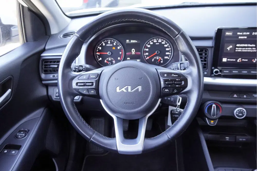 Kia Stonic 1.0 T-GDi MHEV DynamicLine BJ2021 Lmv 15" uit 2021, foto 15