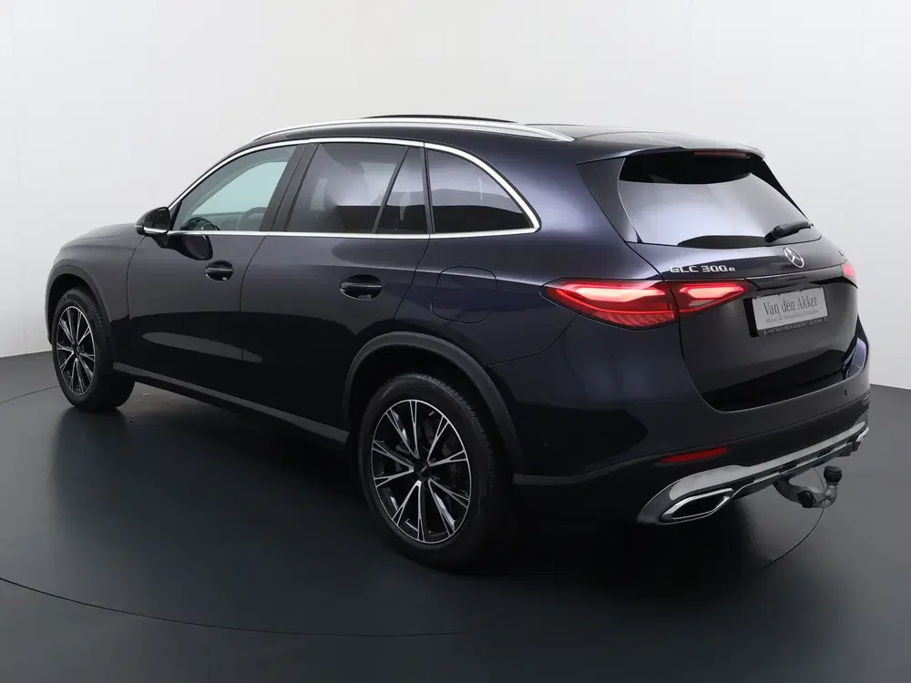 Mercedes-Benz GLC 300e 4Matic uit 2023, foto 2